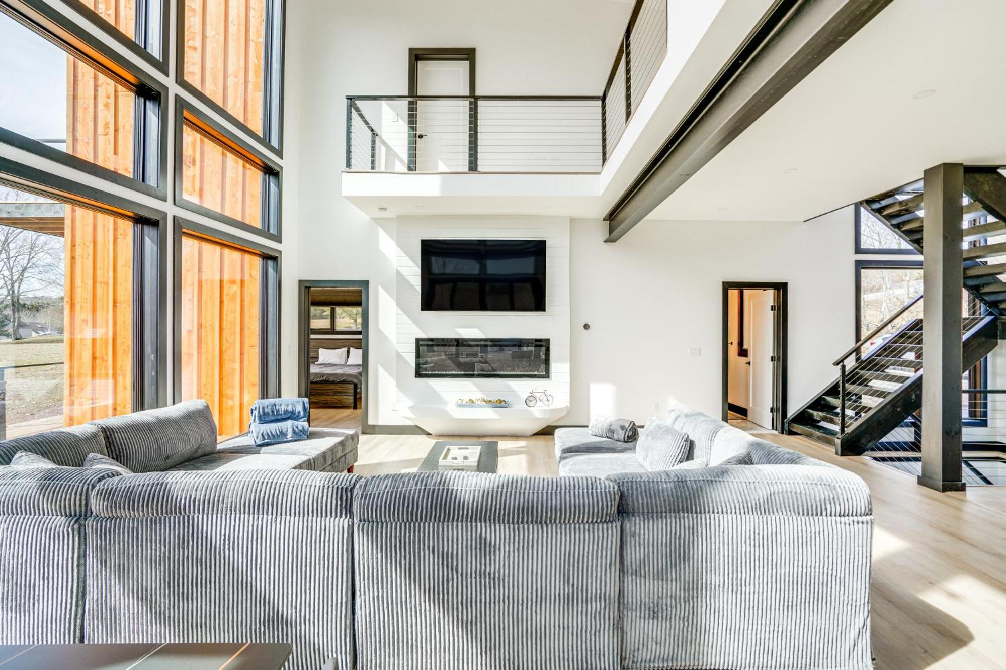 Custom Windham Mtn Villa With Pool, Theater And Views! Bagian luar foto