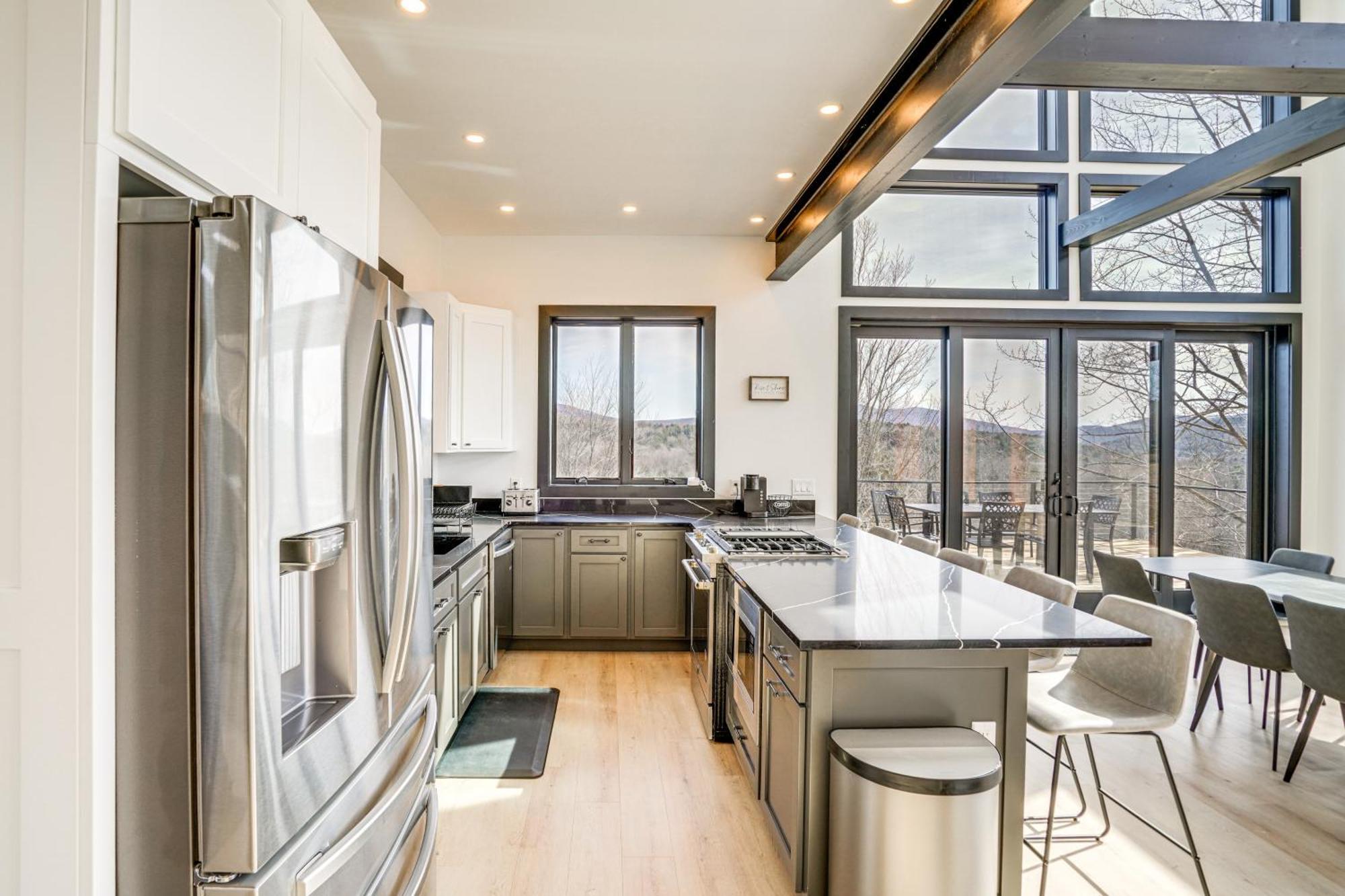 Custom Windham Mtn Villa With Pool, Theater And Views! Bagian luar foto